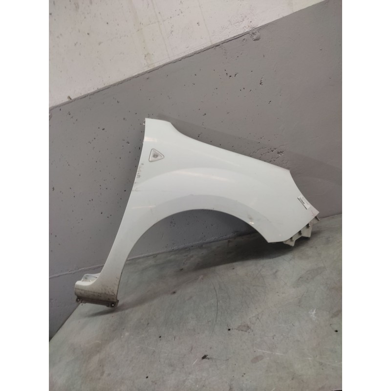 Recambio de aleta delantera derecha para renault kangoo dynamique referencia OEM IAM - Blanco 5