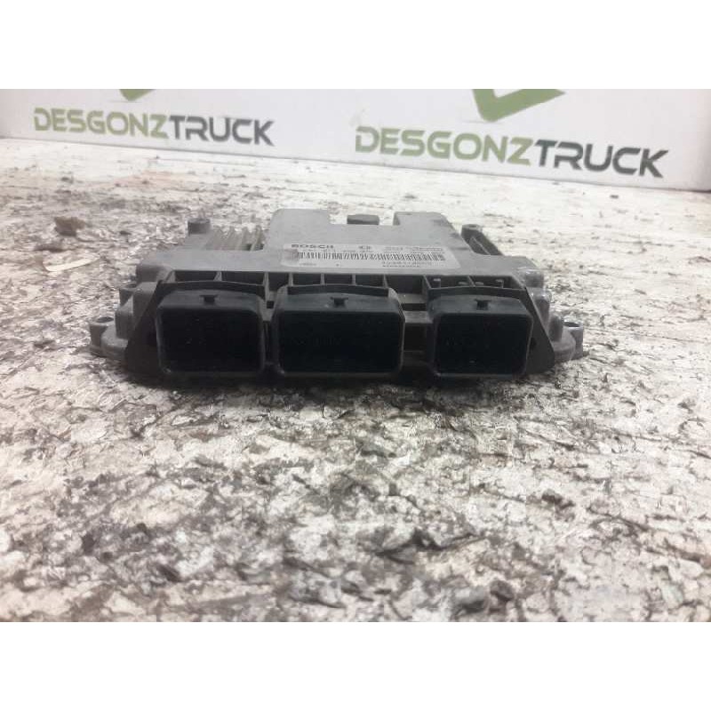 Recambio de centralita motor uce para renault megane ii berlina 5p confort authentique referencia OEM IAM 8200310863 8200349846 - Negro 2