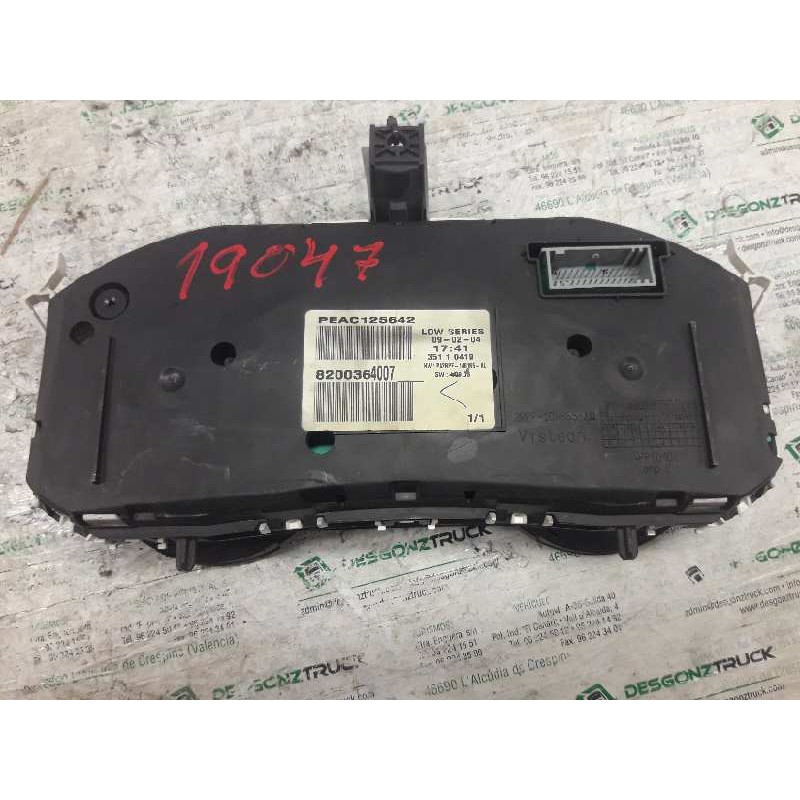 Recambio de cuadro instrumentos para renault megane ii classic berlina 1.5 dci diesel referencia OEM IAM 8200364007 2