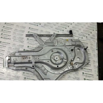 ELEVALUNAS DELANTERO IZQUIERDO 82470-2D061AX 