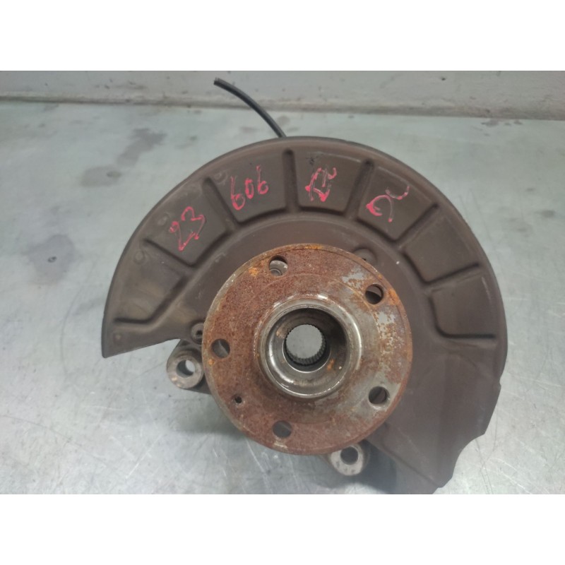 Recambio de mangueta delantera izquierda para volkswagen passat berlina (3c2) advance referencia OEM IAM 3C0407257F - Negro 4