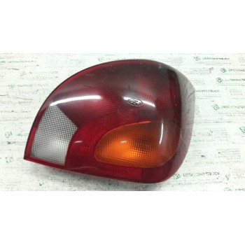 PILOTO TRASERO DERECHO 96FG13N004 
