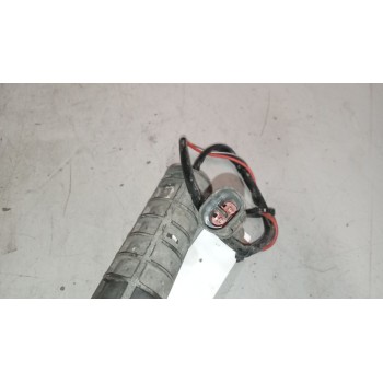 Recambio de piloto lateral izquierdo para iveco eurocargo 05.03  fg 75 e larga distancia referencia OEM IAM   