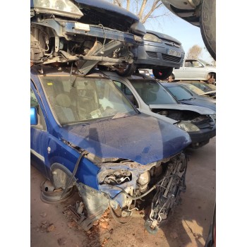 opel combo (corsa c) del año 2004