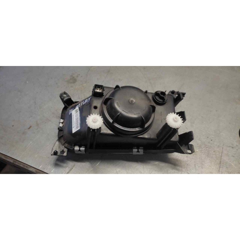 Recambio de faro izquierdo para volkswagen passat berlina (3a2) gl referencia OEM IAM  NUEVO 3
