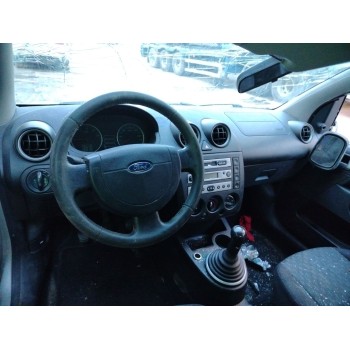 ford fiesta (cbk) del año 2003