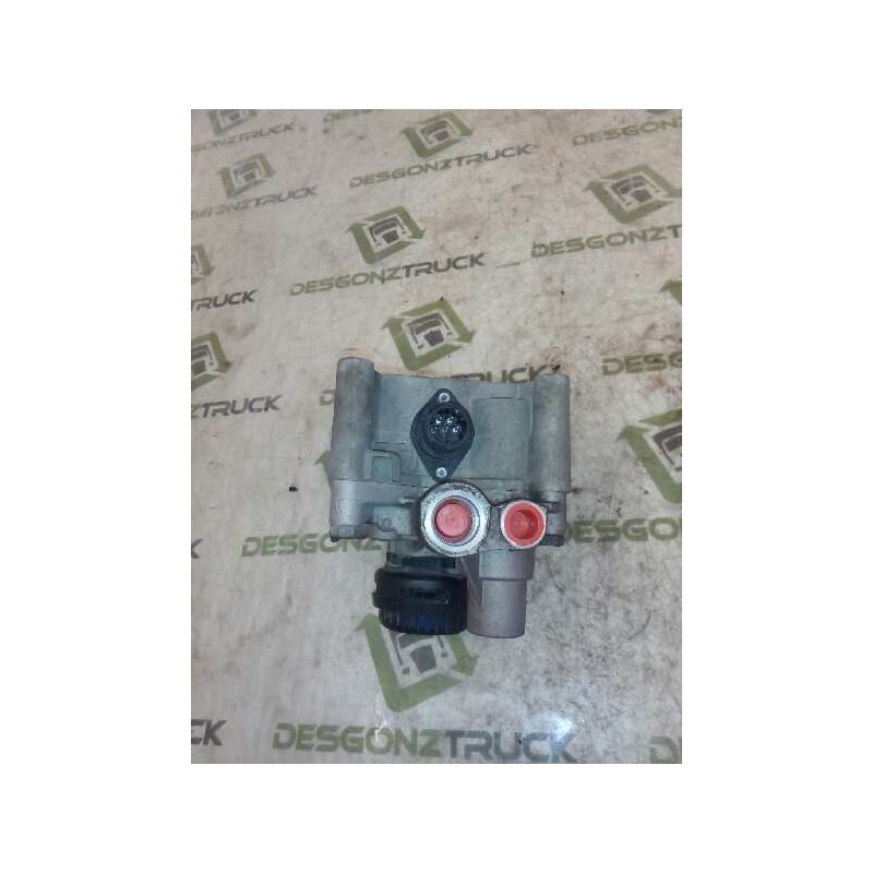 Recambio de valvula aire para iveco eurostar (ld) fsa  (ld 440 e 48 4x2) gran espacio referencia OEM IAM 4802020040 4401 VALVULA - Blanco