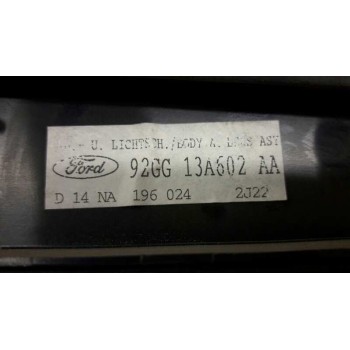 Recambio de piloto trasero derecho para ford scorpio berl./turnier glx berlina referencia OEM IAM 92GG13A602AA  