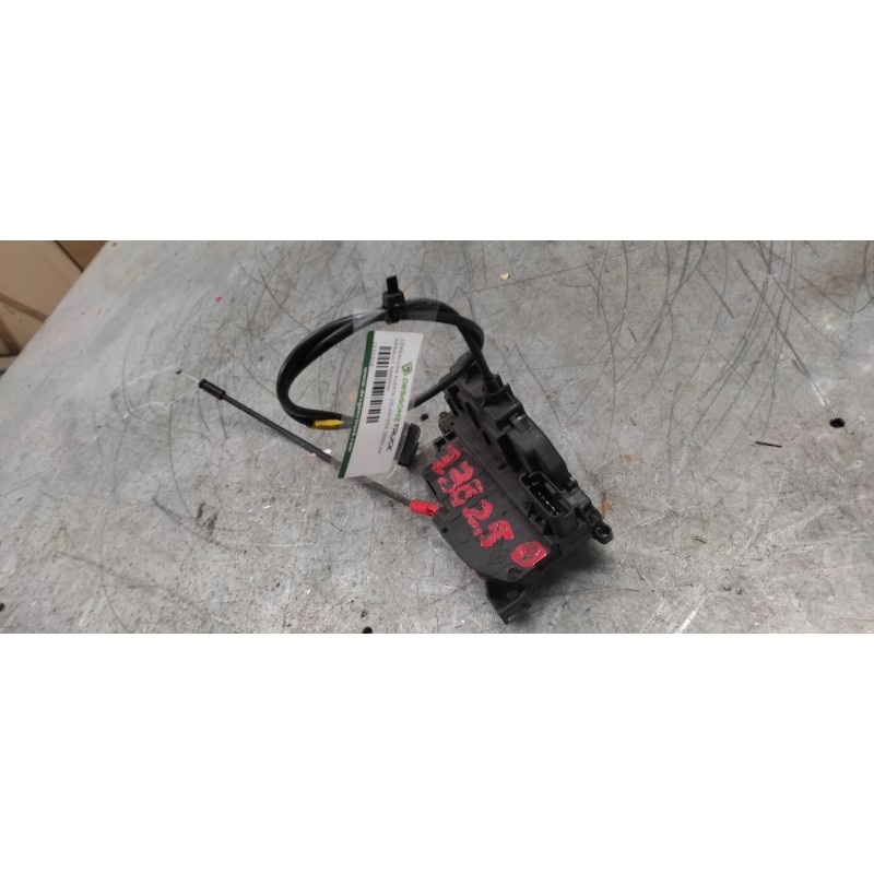 Recambio de cerradura puerta delantera derecha para renault kangoo dynamique referencia OEM IAM  6 PINS - Blanco 2