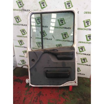 Recambio de puerta delantera derecha para daf serie 95 xf .xxx 12.6 diesel referencia OEM IAM   