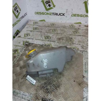 Recambio de deposito limpia para nissan cabstar e cabina simple cabina individual referencia OEM IAM 28902F3900  