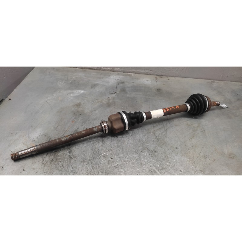 Recambio de transmision delantera derecha para peugeot 308 premium referencia OEM IAM 2