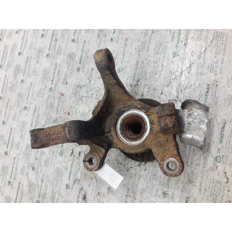Recambio de mangueta delantera derecha para mercedes-benz vito (w638) combi 108 d  (638.164) referencia OEM IAM - Blanco 3