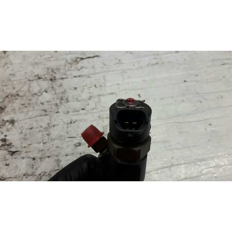 Recambio de inyector para nissan primera berlina (p12) acenta referencia OEM IAM 8200100272 - Negro 2