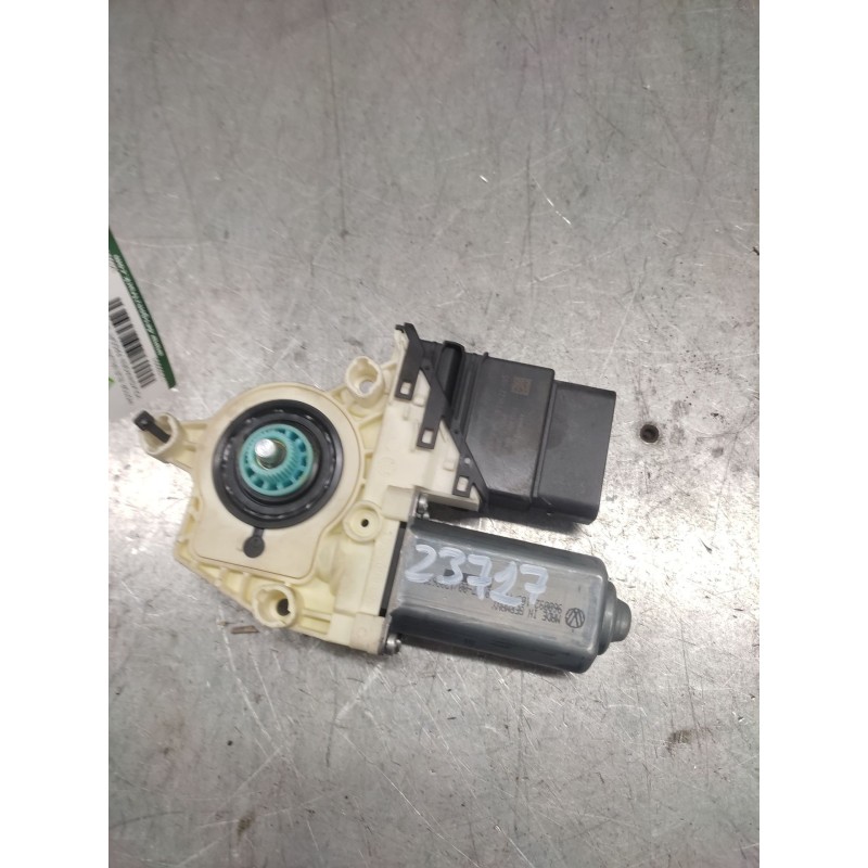 Recambio de motor elevalunas trasero derecho para volkswagen passat berlina (3c2) advance referencia OEM IAM 1K0959704P  9808561