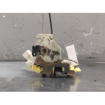 Recambio de cerradura puerta trasera derecha para ford focus turnier (cak) ghia referencia OEM IAM 4057985  