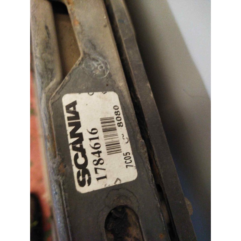 Recambio de radiador agua para scania serie p/g/r (c-clase) 11.7 diesel referencia OEM IAM 1784616 2