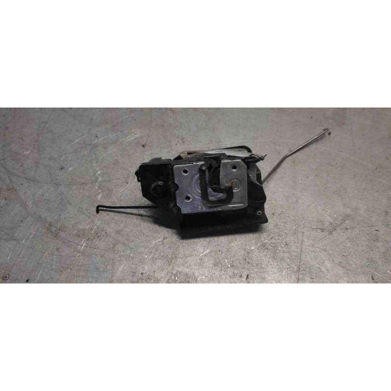 Recambio de cerradura puerta delantera izquierda para ssangyong kyron 270 xdi limited 4wd referencia OEM IAM  5 PINS 