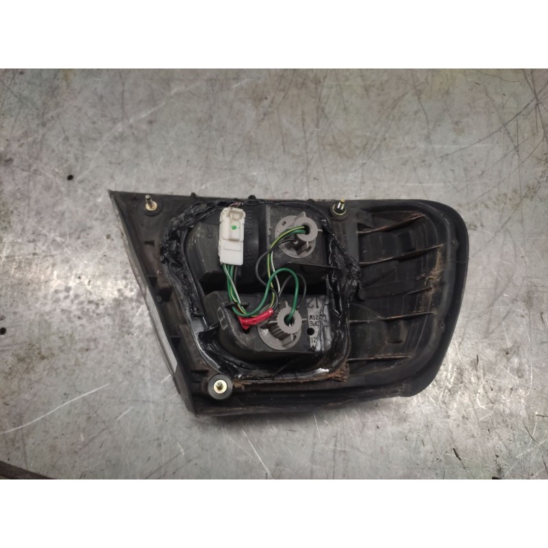 Recambio de piloto trasero derecho para nissan almera (n15) gx referencia OEM IAM - Blanco 2
