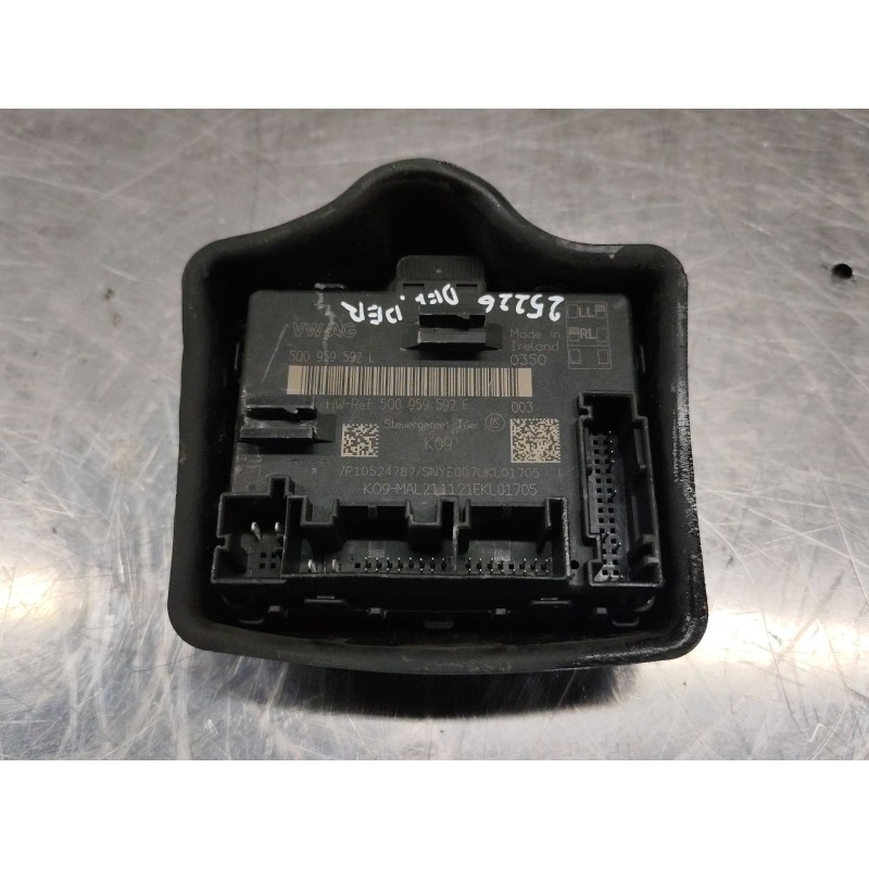 Recambio de centralita cierre para audi q3 (f3b) 35 tdi quattro referencia OEM IAM 5Q0959592F  