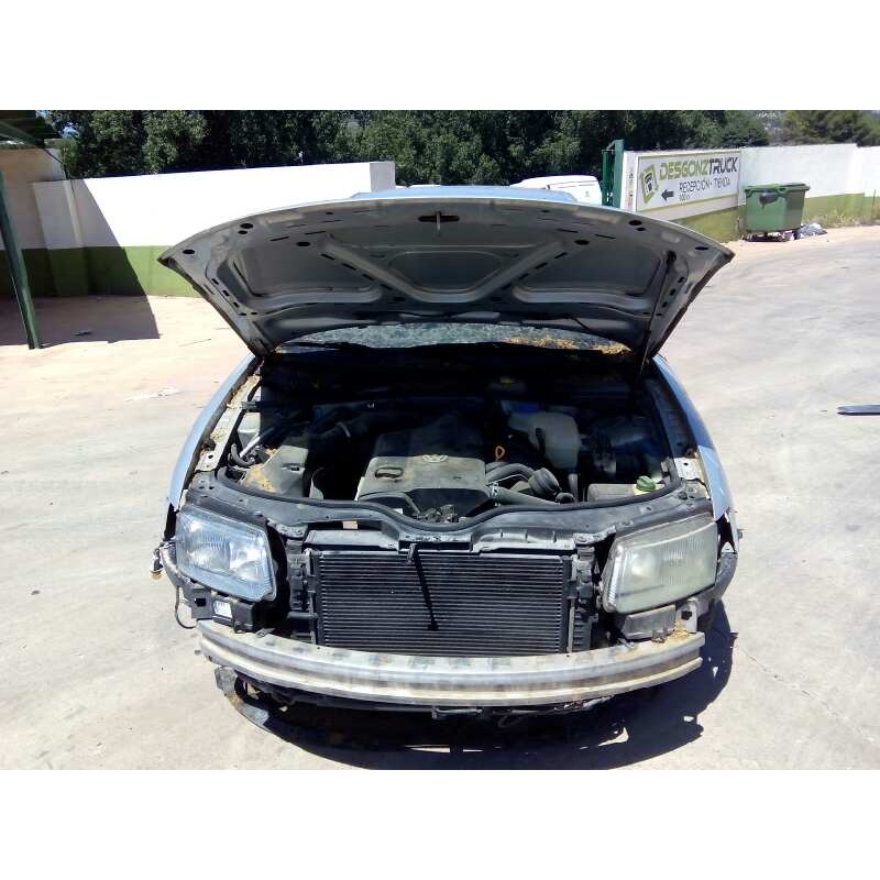 VOLKSWAGEN PASSAT BERLINA (3B2)