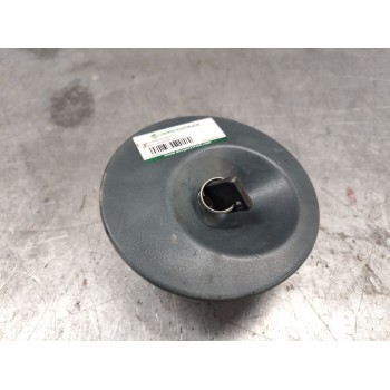 Recambio de tapa buje para renault kangoo (kc0/1_) d 65 1.9 (kc0e, kc02, kc0j, kc0n) referencia OEM IAM 7700308498  