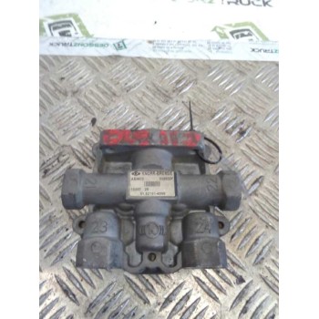 VALVULA AIRE 81521516096 AE4613 VALVULA CUADRUPLE