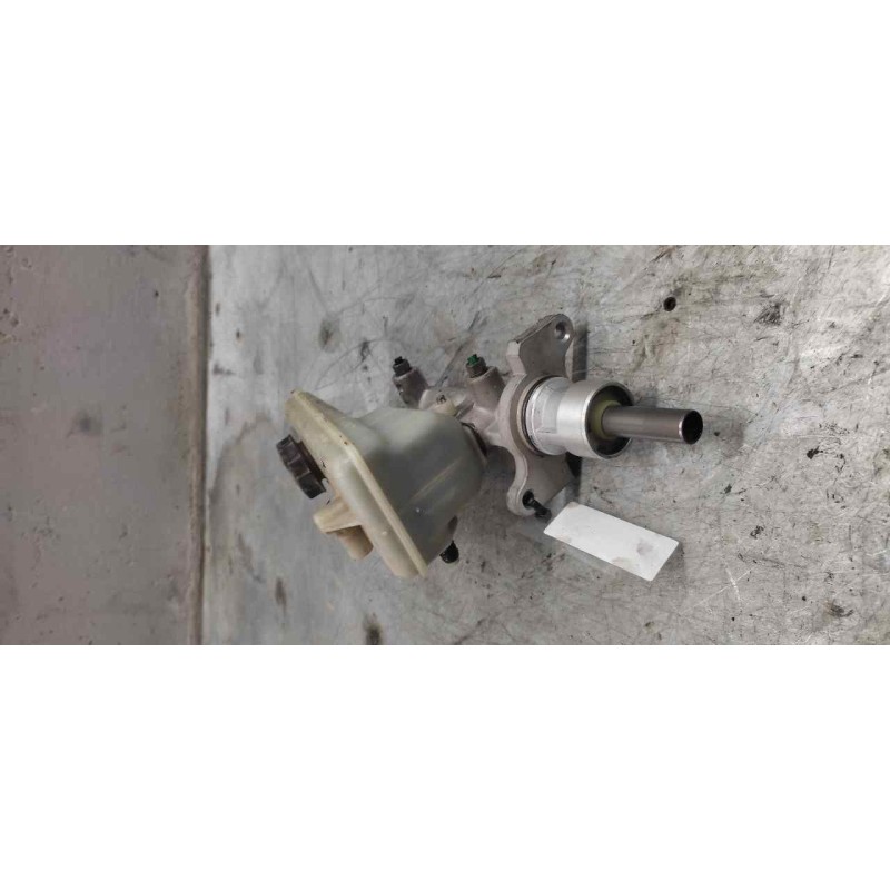 Recambio de bomba freno para nissan primastar (x83) combi, 6 plazas, batalla corta referencia OEM IAM 32067008C - Blanco 3