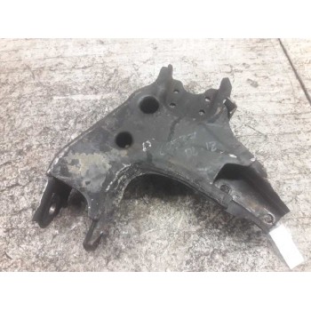 Recambio de brazo suspension inferior delantero izquierdo para nissan terrano/terrano.ii (r20) referencia OEM IAM   