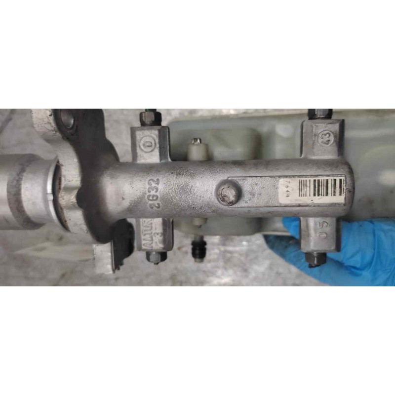 Recambio de bomba freno para nissan primastar (x83) combi, 6 plazas, batalla corta referencia OEM IAM 32067008C - Blanco 5
