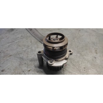 Recambio de bomba agua para volkswagen passat variant (3c5) advance referencia OEM IAM   