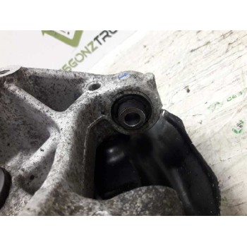 Recambio de mangueta trasera derecha para volkswagen passat berlina (3c2) advance referencia OEM IAM  CHAPA DOBLADA 