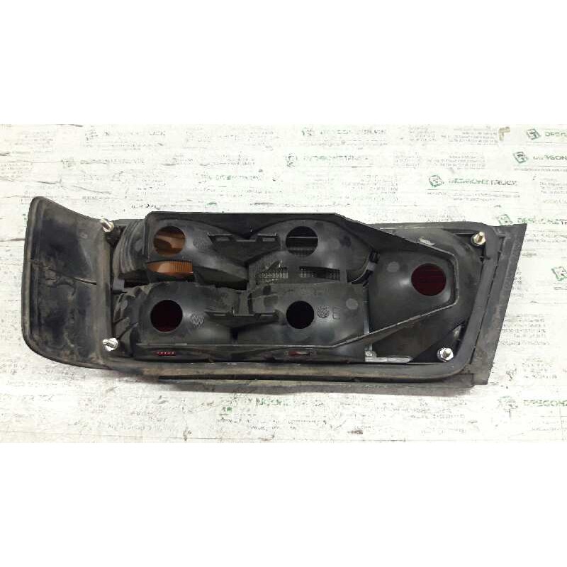 Recambio de piloto trasero izquierdo para peugeot 405 berlina sillage referencia OEM IAM 6751223 VALEO 2