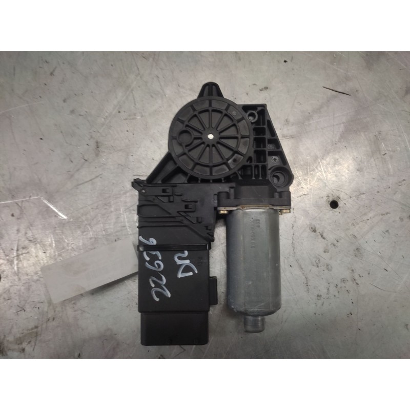 Recambio de motor elevalunas delantero derecho para volkswagen passat berlina (3b2) comfortline referencia OEM IAM 0130821694 - Azul 3