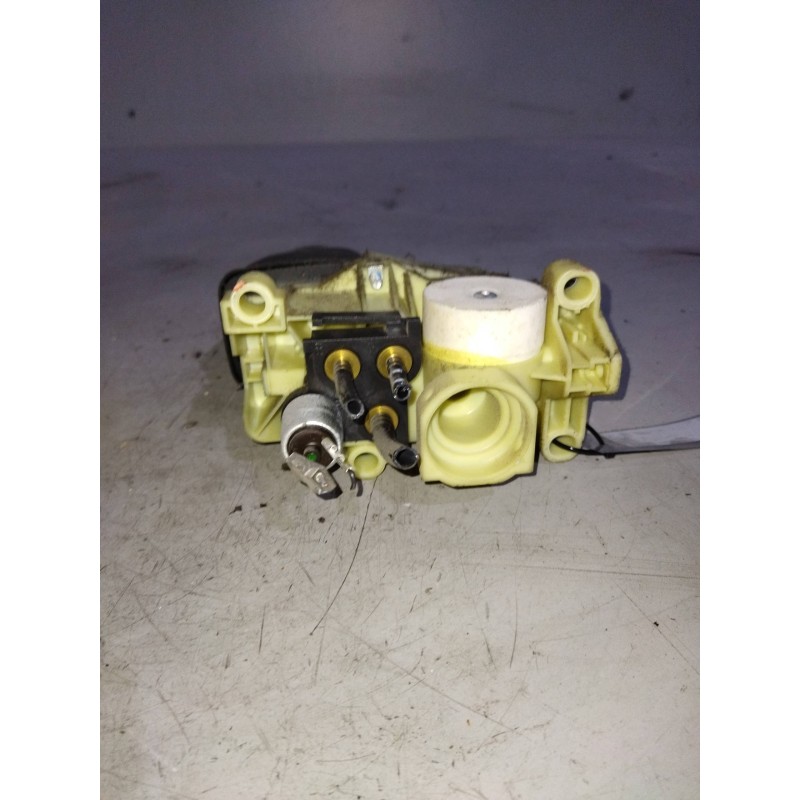 Recambio de palanca freno de mano para scania serie p/g/r (c-clase) 15.6 diesel referencia OEM IAM 1882115 - Blanco 3