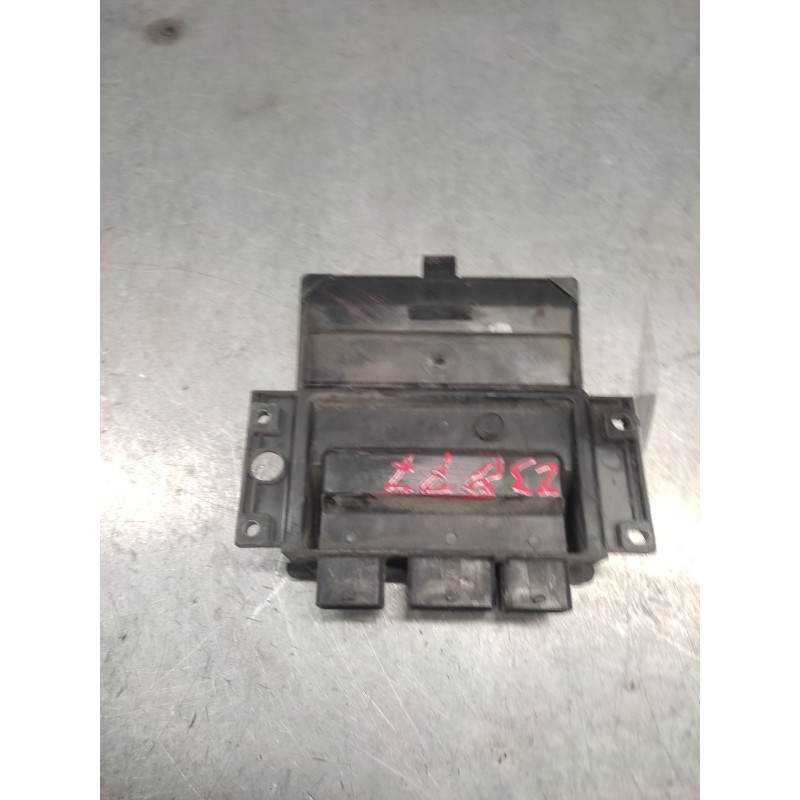 Recambio de centralita motor uce para nissan almera (n16/e) acenta referencia OEM IAM 8200275911  8200129866 - Gris 2