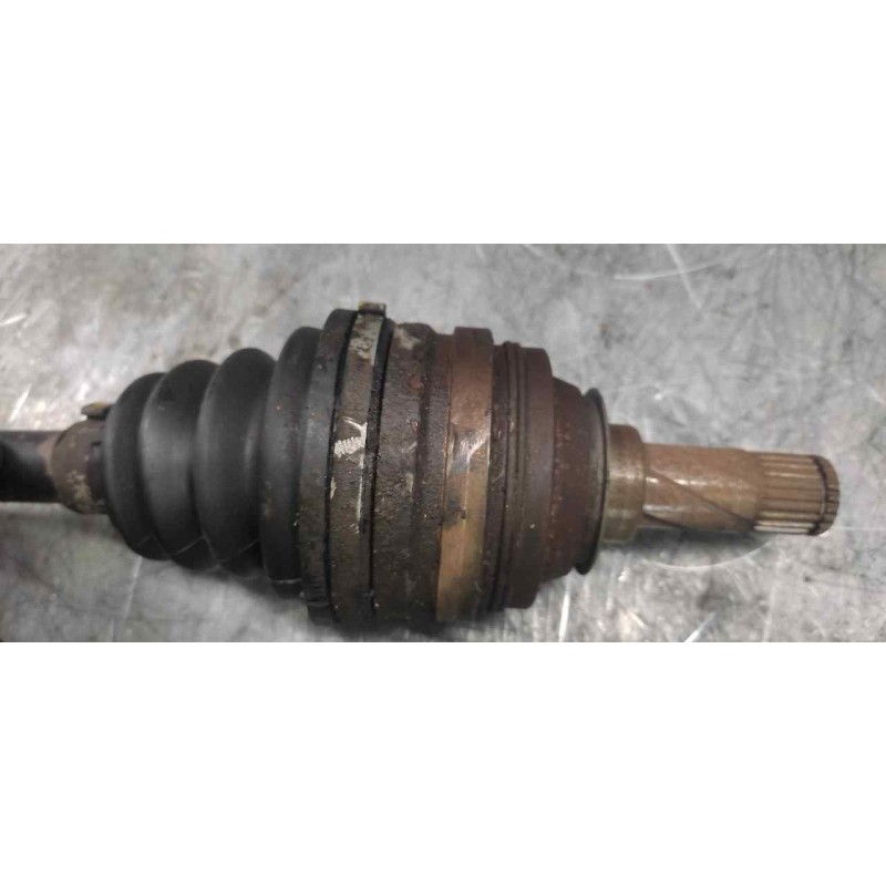 Recambio de transmision central delantera para opel corsa b gls referencia OEM IAM  24MM MANGUETA Y CAMBIO 3