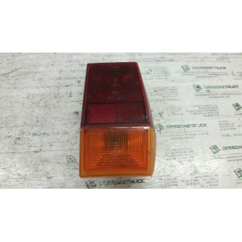 PILOTO TRASERO DERECHO 77FG13A602AA 