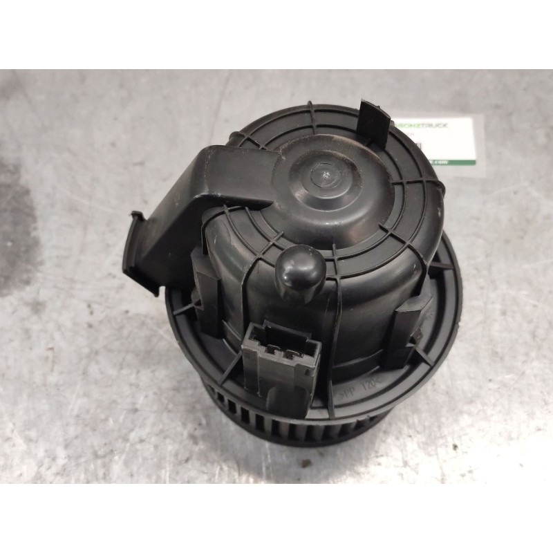 Recambio de ventilador calefaccion para citroën c3 lx referencia OEM IAM T4190001 - Blanco 2