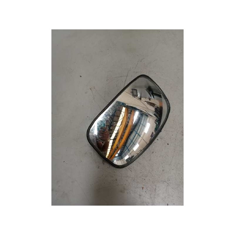 Recambio de retrovisor exterior angular para nissan trucks m 130.17 referencia OEM IAM   