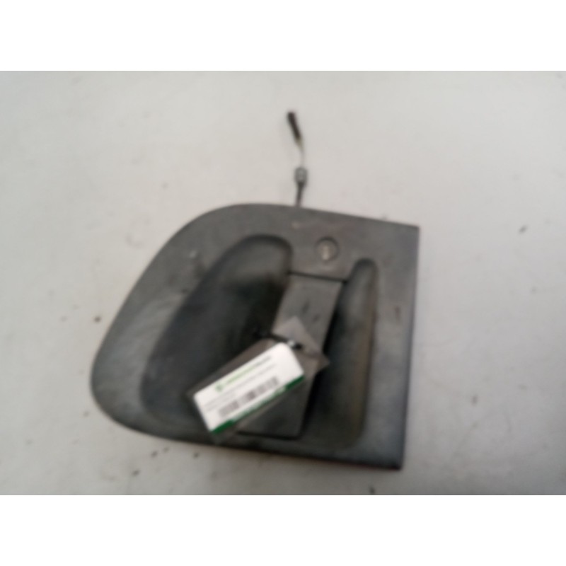 Recambio de maneta exterior delantera izquierda para renault midlum 6.2 diesel referencia OEM IAM 5001858129  