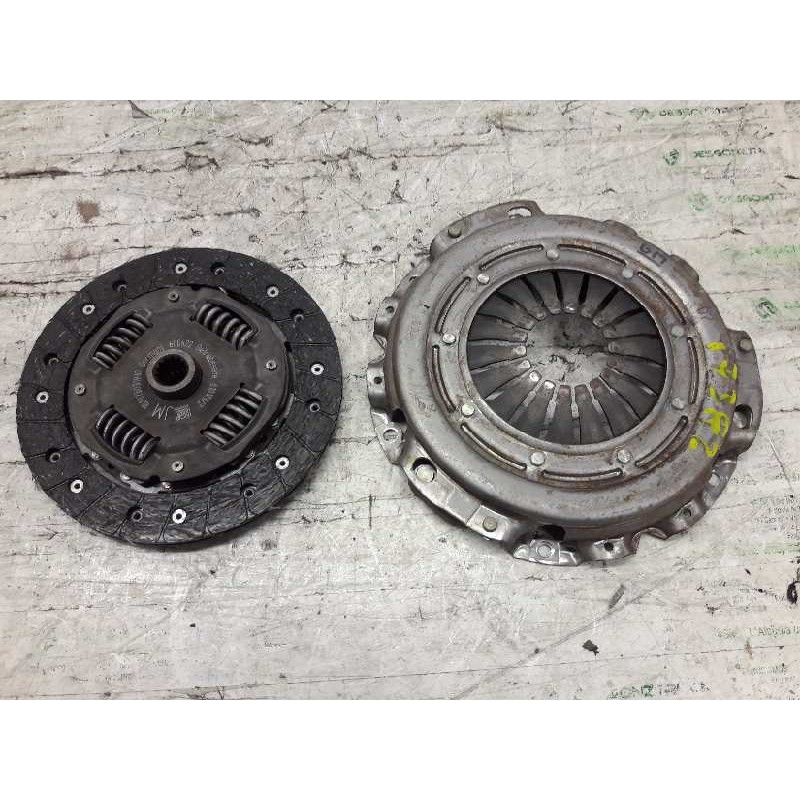 Recambio de kit embrague para opel corsa c club referencia OEM IAM 4