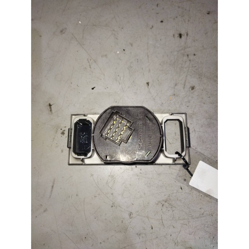 Recambio de interruptor para scania serie p/g/r (c-clase) 15.6 diesel referencia OEM IAM 1899842 - Blanco 2