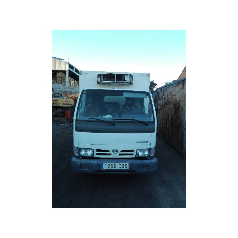 NISSAN CABSTAR 01.04 
