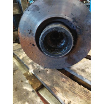 Recambio de buje delantero para volvo fl 611 5.5 diesel referencia OEM IAM 3954171  