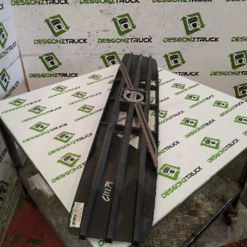 Recambio de rejilla delantera central para volvo fl xxx fg 4x2 cabina para grupos (l4h1c) referencia OEM IAM   