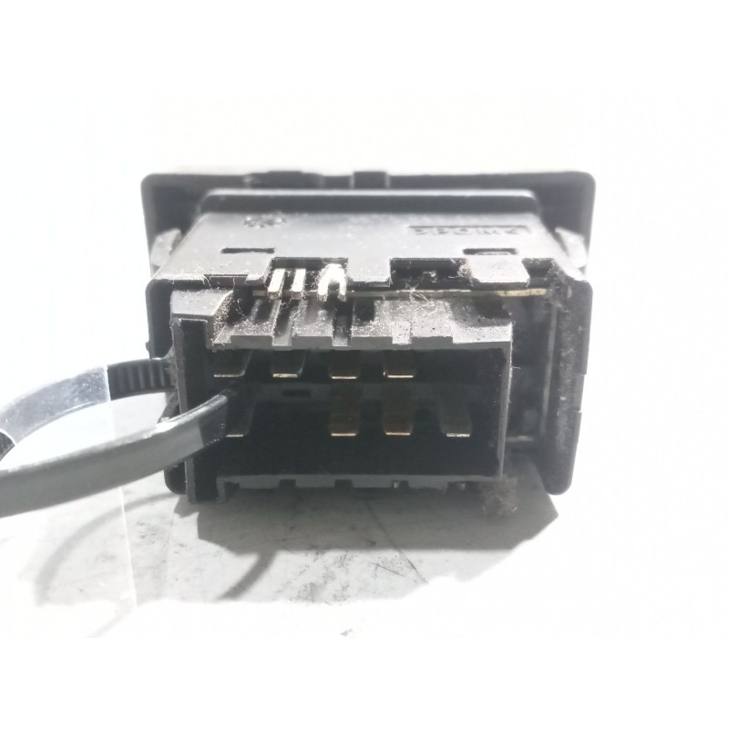 Recambio de interruptor para renault magnum ab diesel referencia OEM IAM 5010589024 - Blanco 2