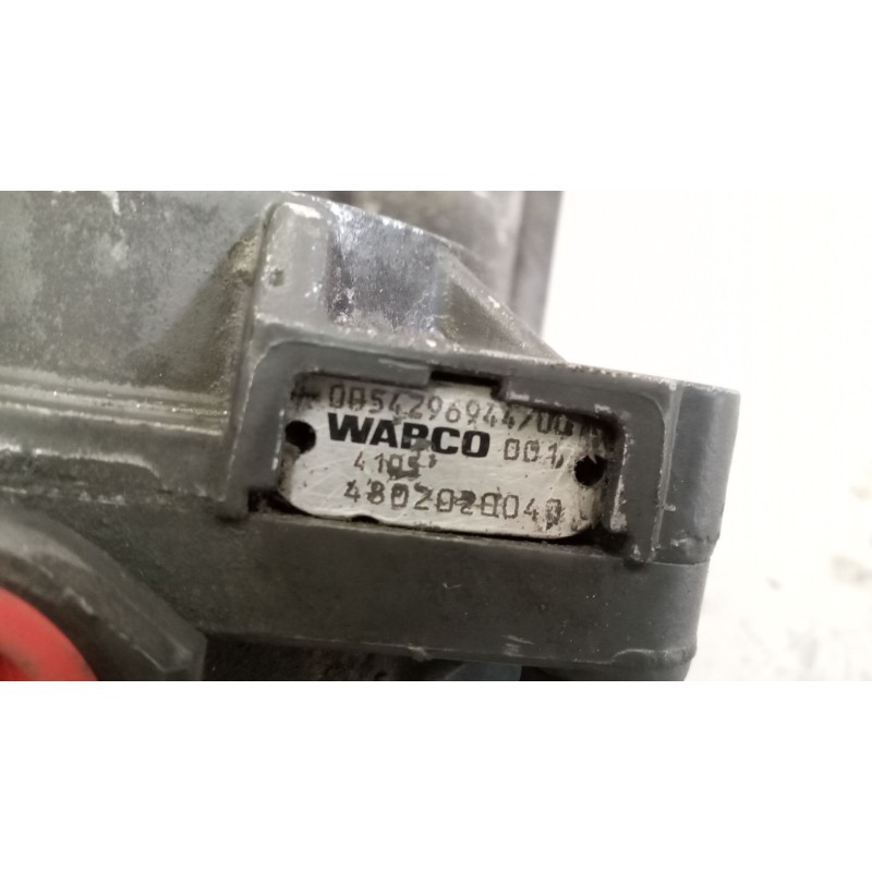 Recambio de valvula aire para mercedes-benz actros 2/3 2 - ejes / 6 cil. 12.0 v6 diesel (om 501 la) referencia OEM IAM 005429694 - Blanco 2