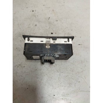 Recambio de mando luces para scania serie p/g/r (c-clase) 15.6 diesel referencia OEM IAM 1900317  