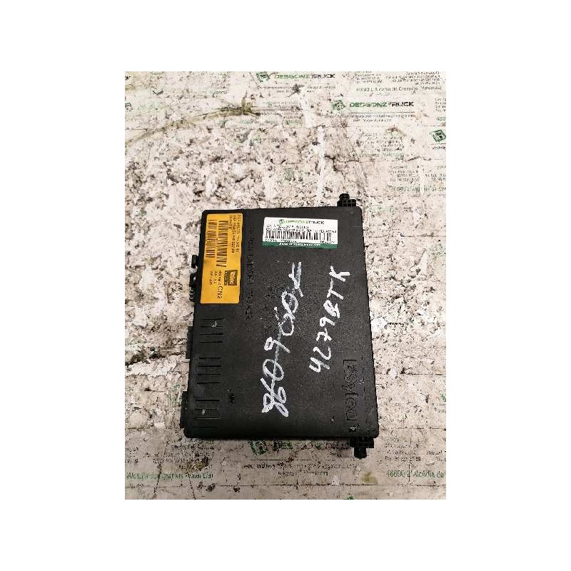 Recambio de caja reles / fusibles para citroën xsara berlina 2.0 hdi attraction (66kw) referencia OEM IAM 9646022780 73004512 BS 2